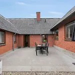 Spacious Near The Hébergement de vacances *