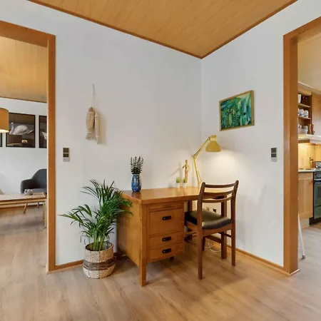 Semesterbostad Spacious Near The Bagenkop