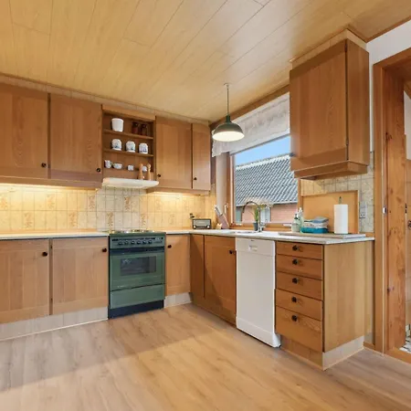 Spacious Near The * Bagenkop