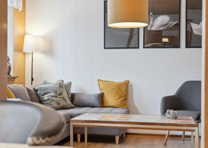 Spacious Near The Semesterbostad